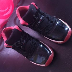 Jordan 11 retro low
